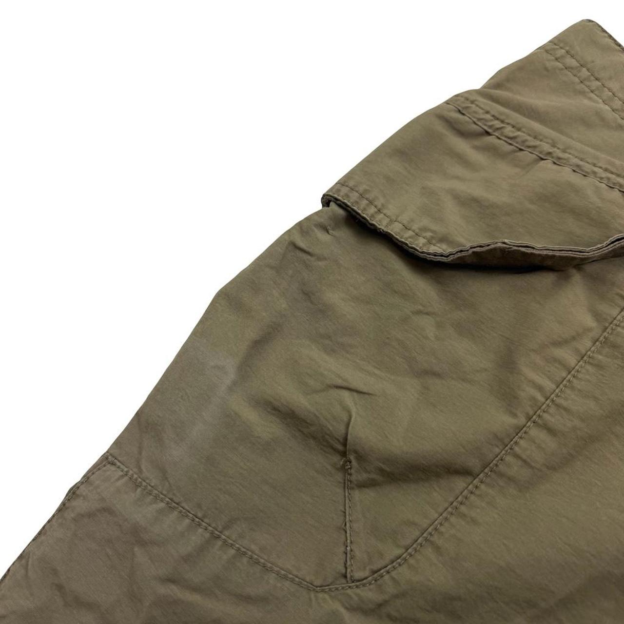 Nike Cargo Shorts (S)