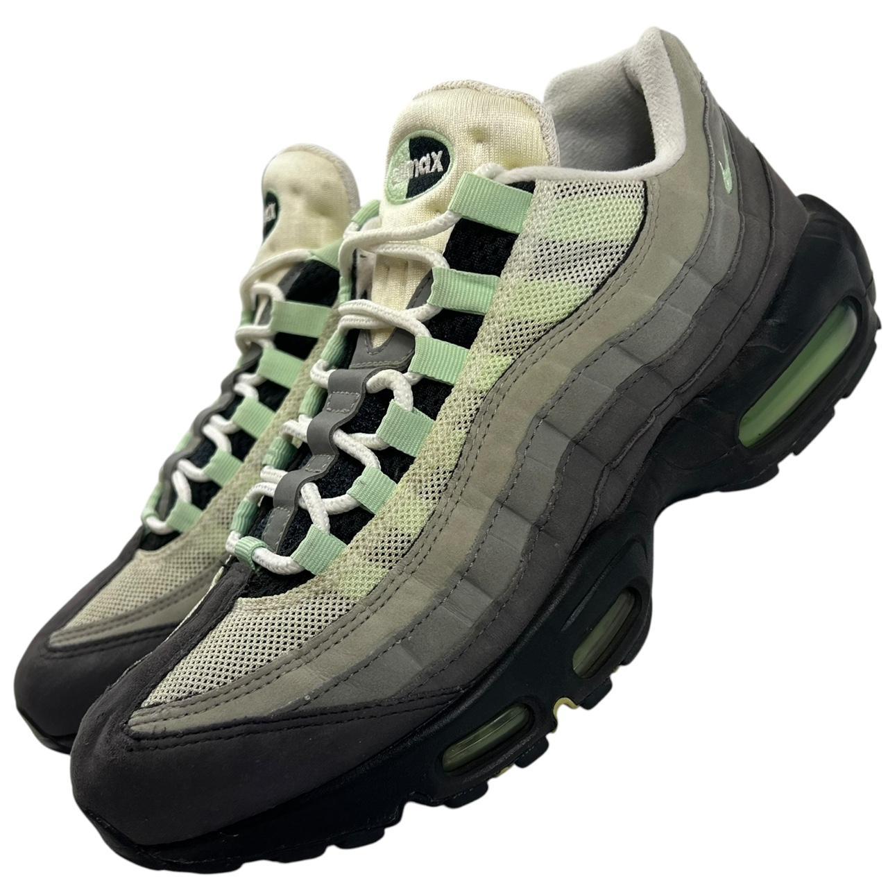 Nike Air Max 95 Fresh Mint (uk 9)