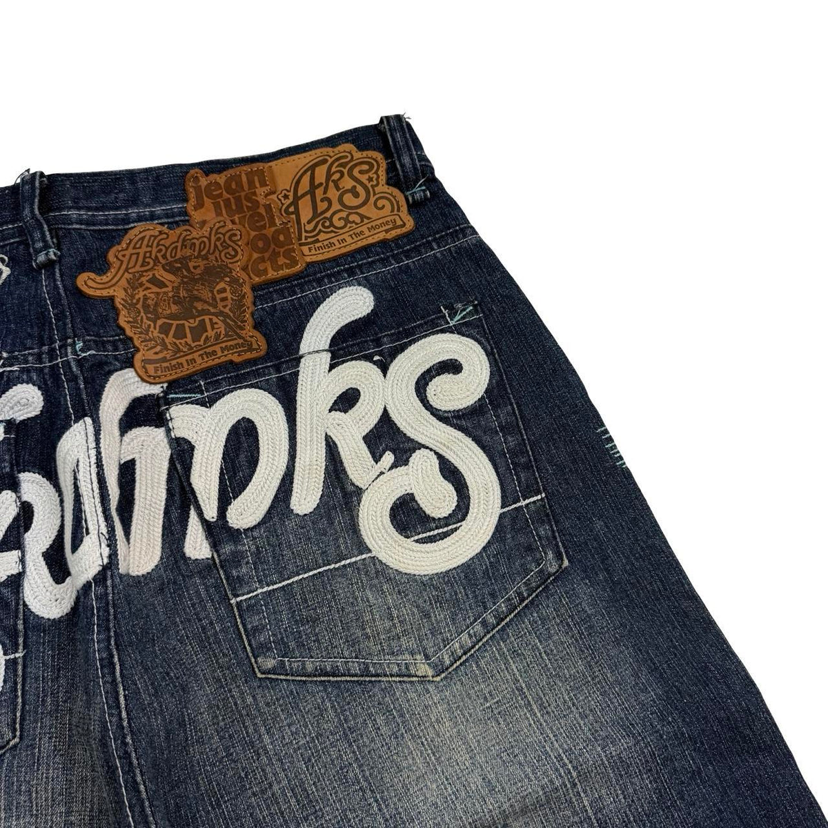 Akademiks Shorts (w32)