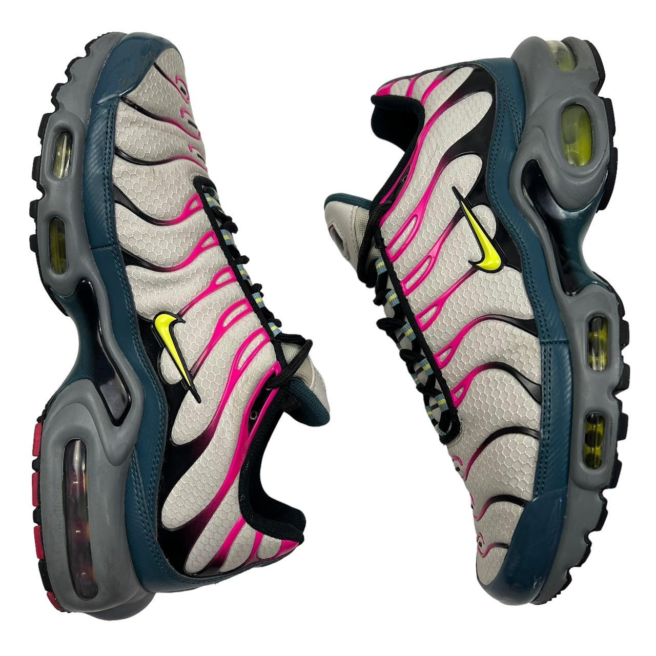 Nike TN Pink Teal Volt (uk 7.5)