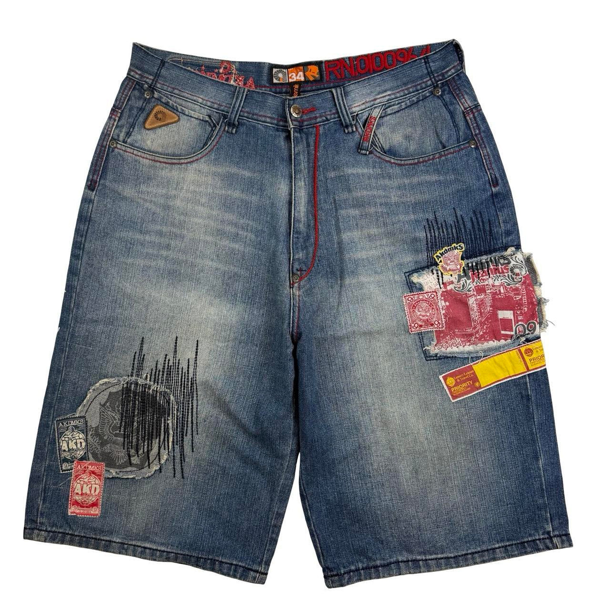 Akademiks Shorts (w34)