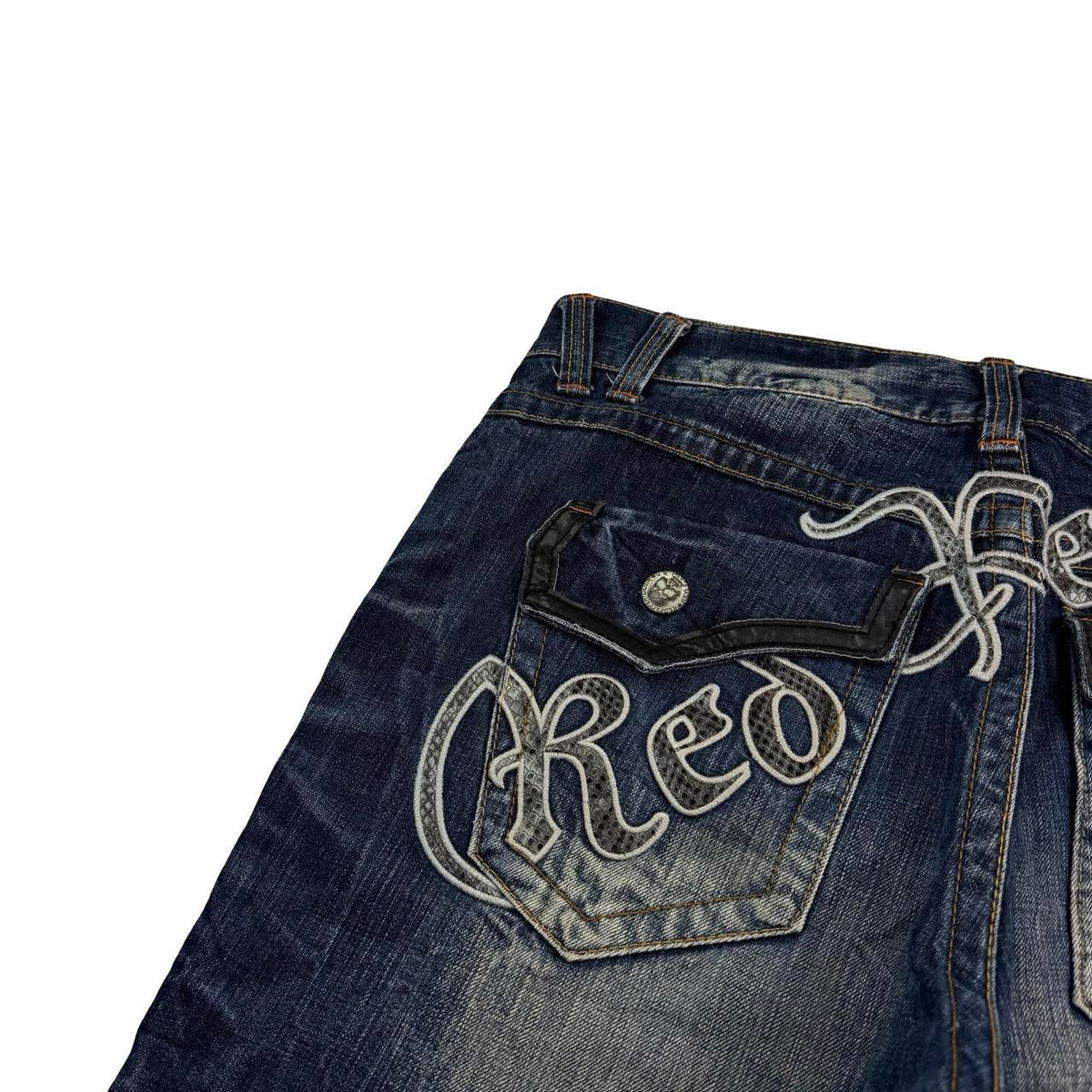 Red Pepper Shorts (w37)