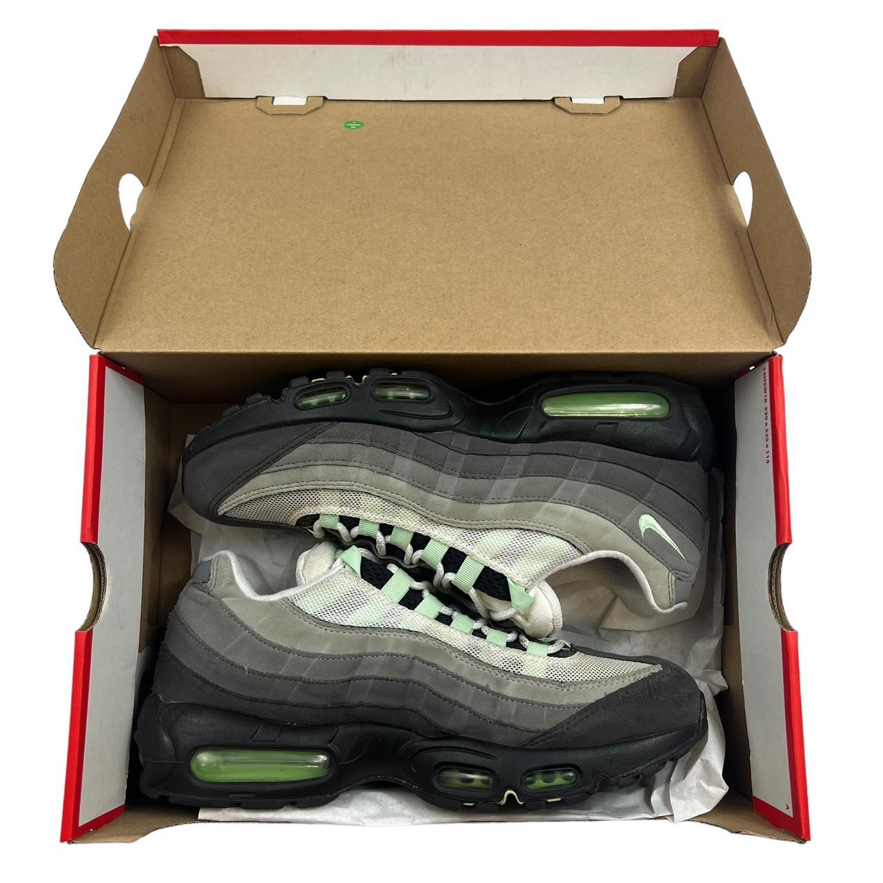 Nike Air Max 95 Fresh Mint (uk 8.5)