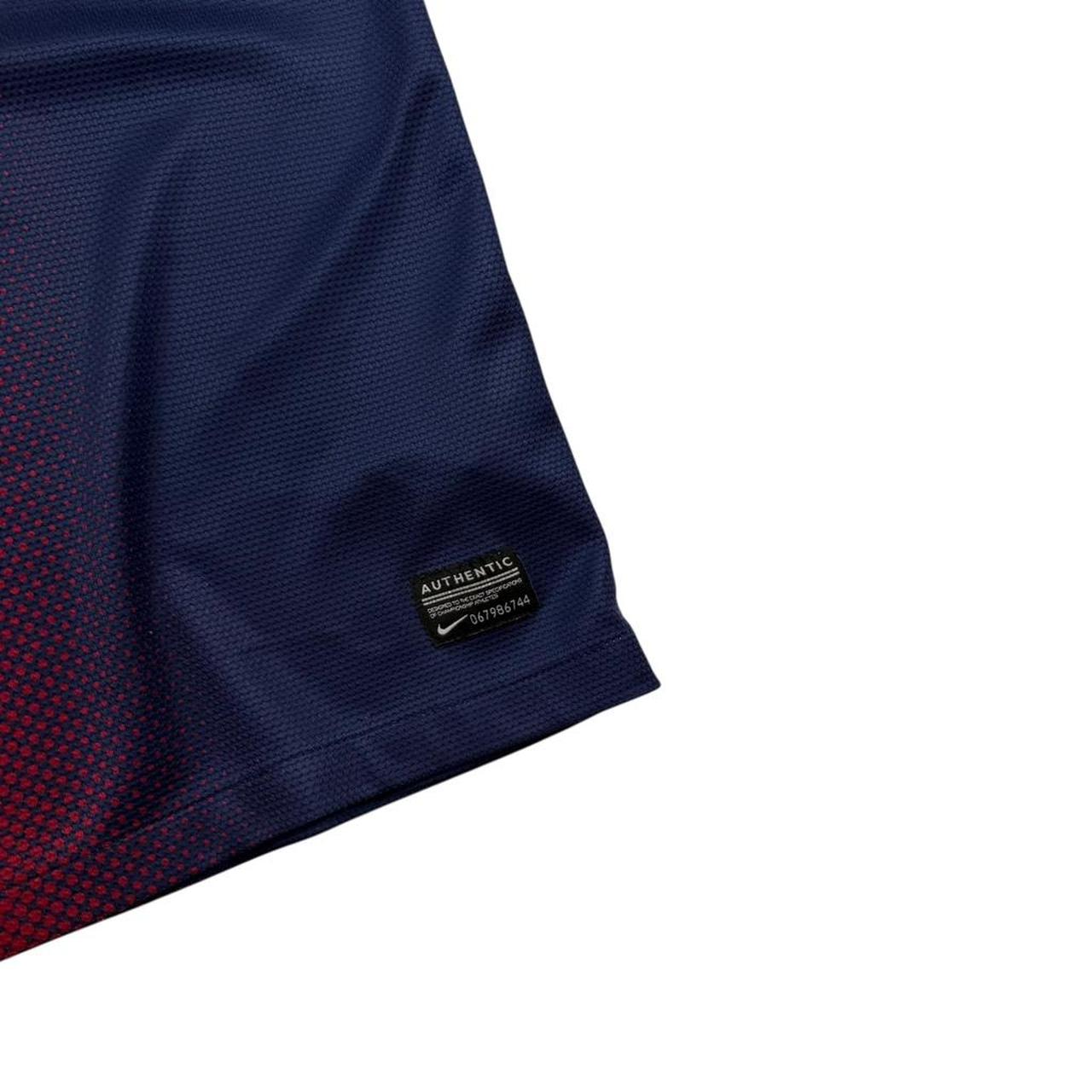 Nike Barcelona T-Shirt (L)