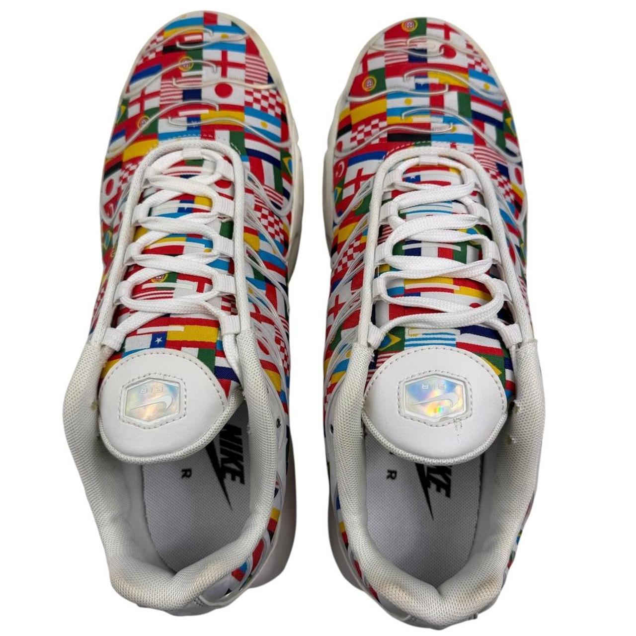 Nike TN NIC International Flag (uk 8.5)
