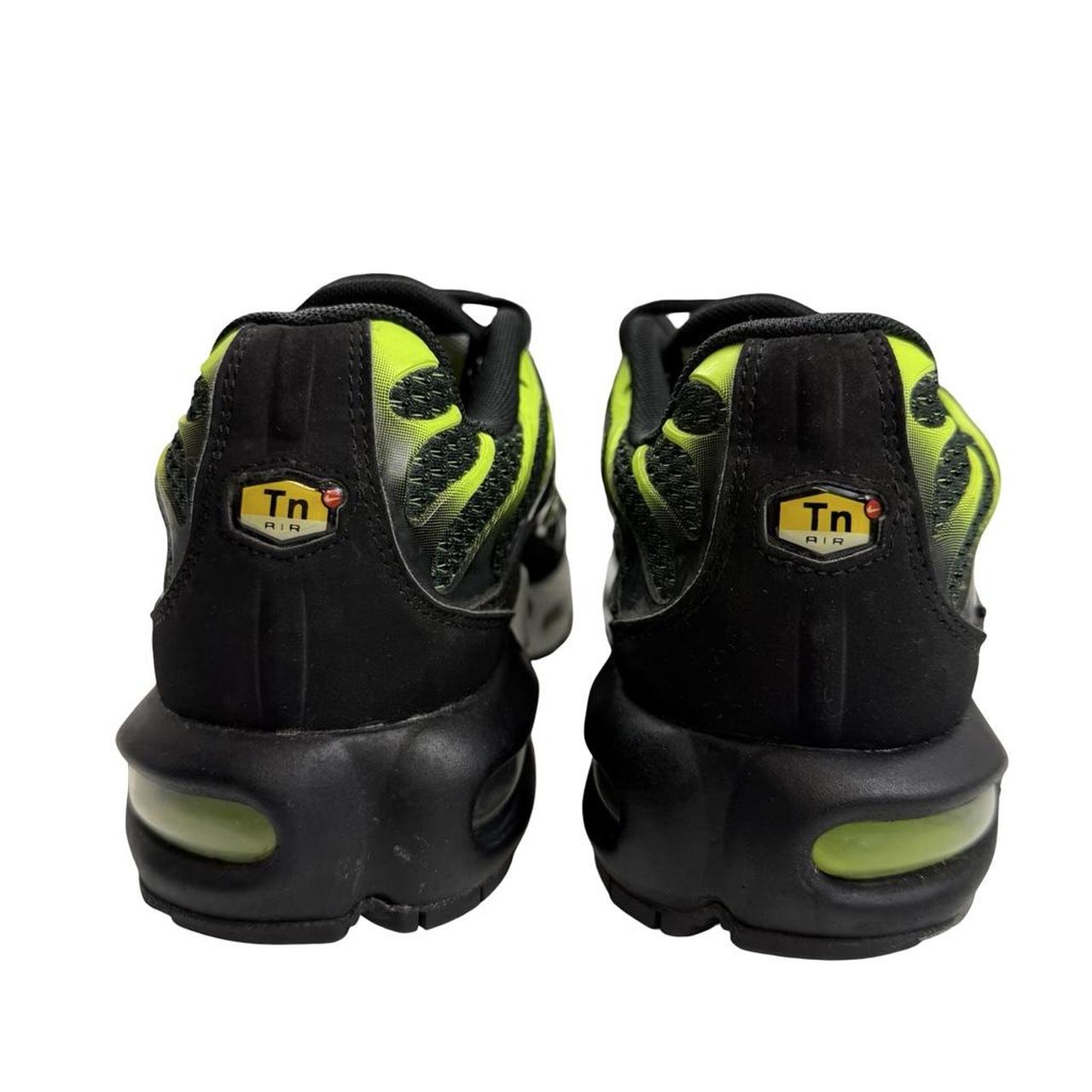 Nike TN Volt (uk 7)