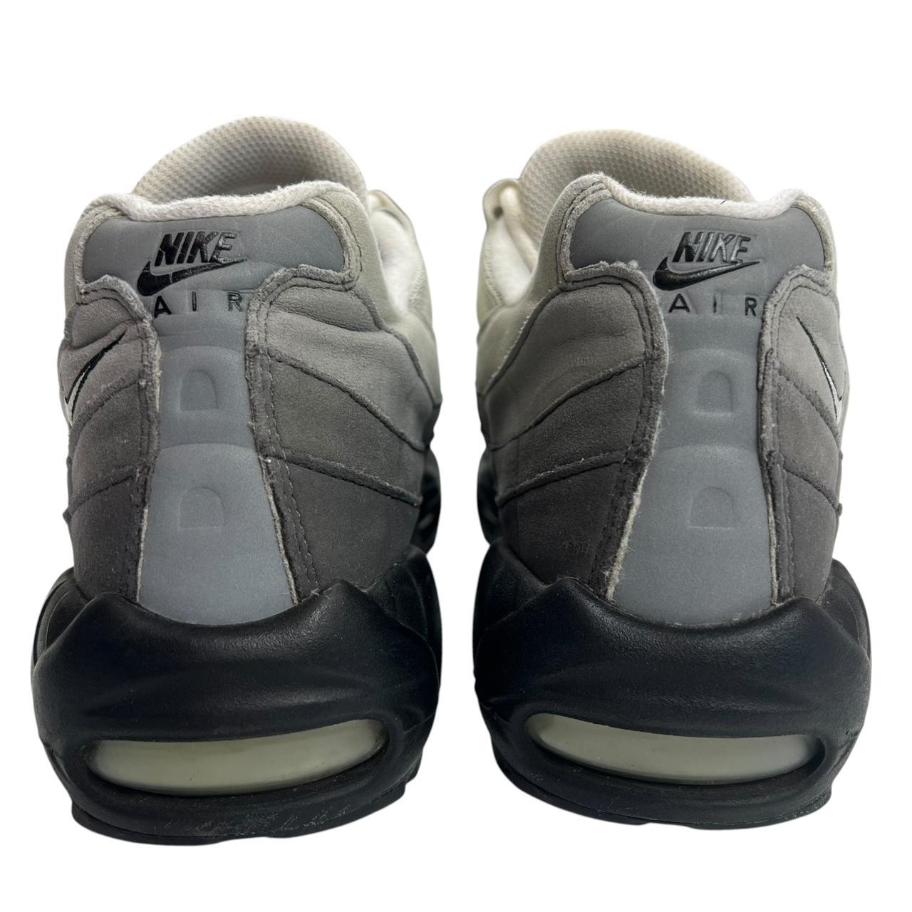 Nike Air Max 95 Granite (uk 8.5)