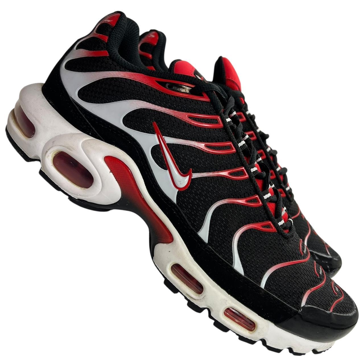 Nike TN University Red (uk 7.5)