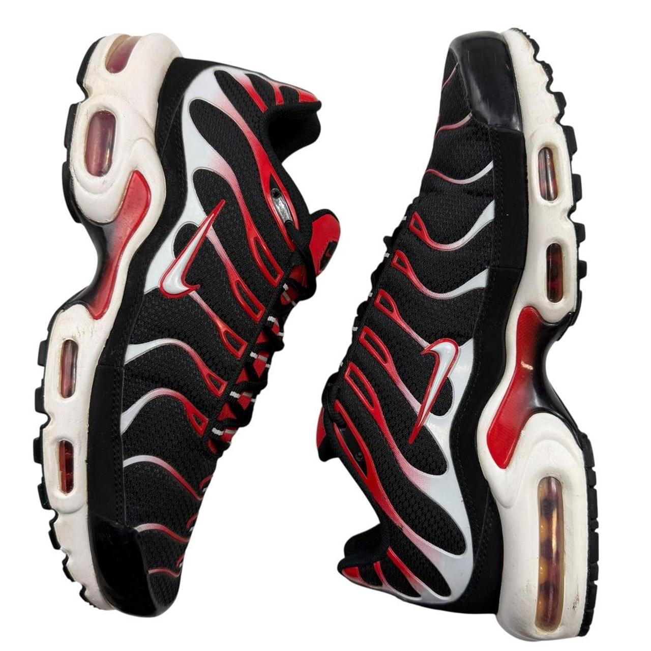 Nike TN University Red (uk 9)