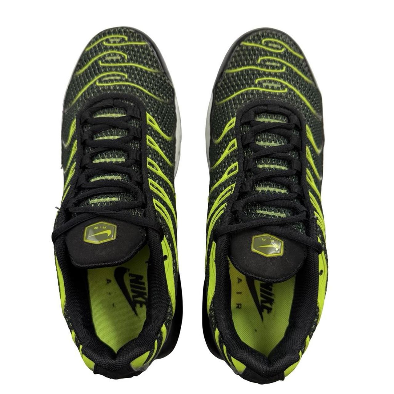 Nike TN Volt (uk 7)