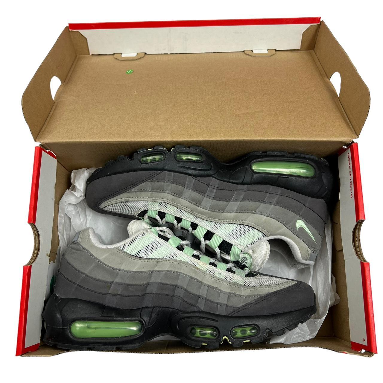 Nike Air Max 95 Fresh Mint (uk 7)