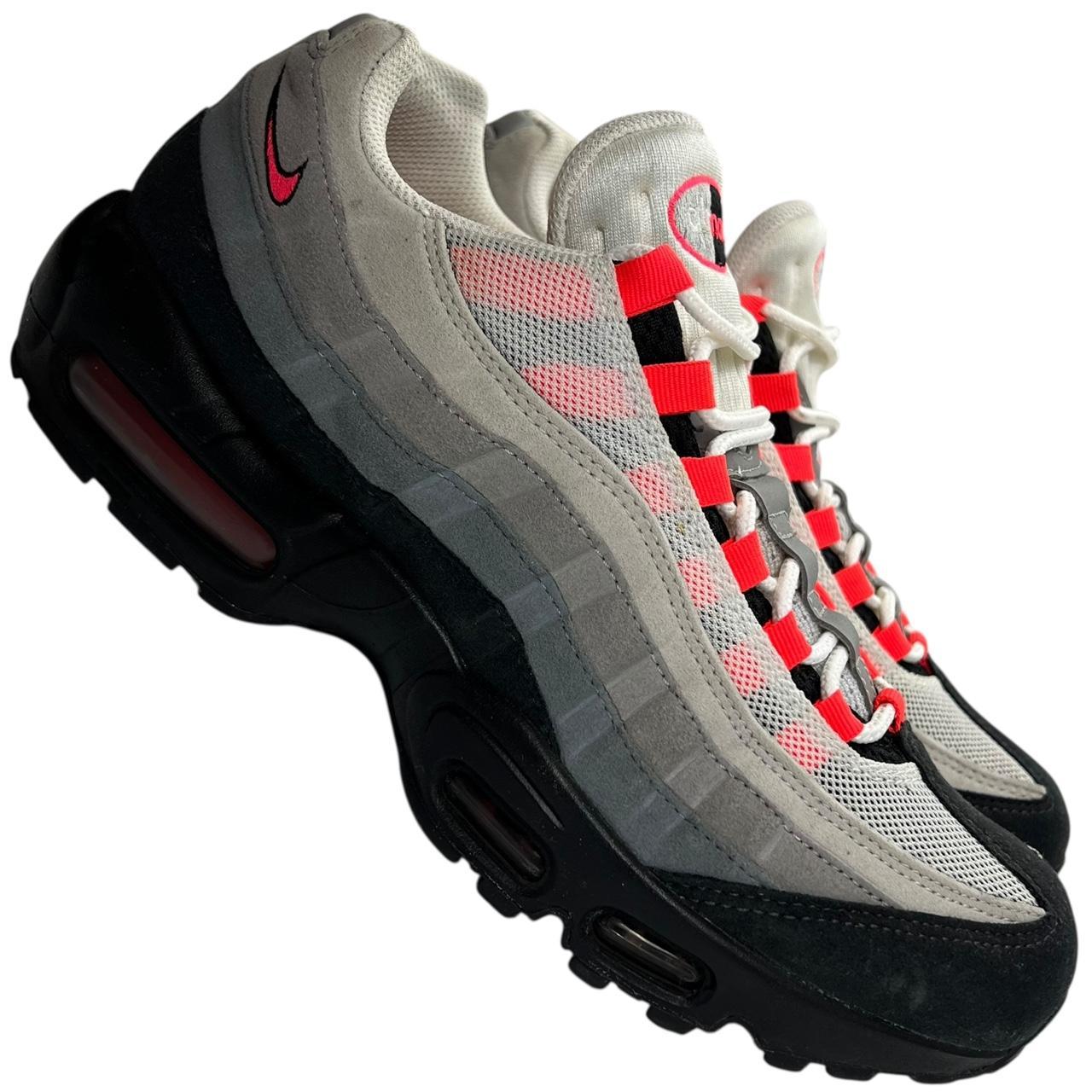Nike Air Max 95 Solar Red (uk 8.5)